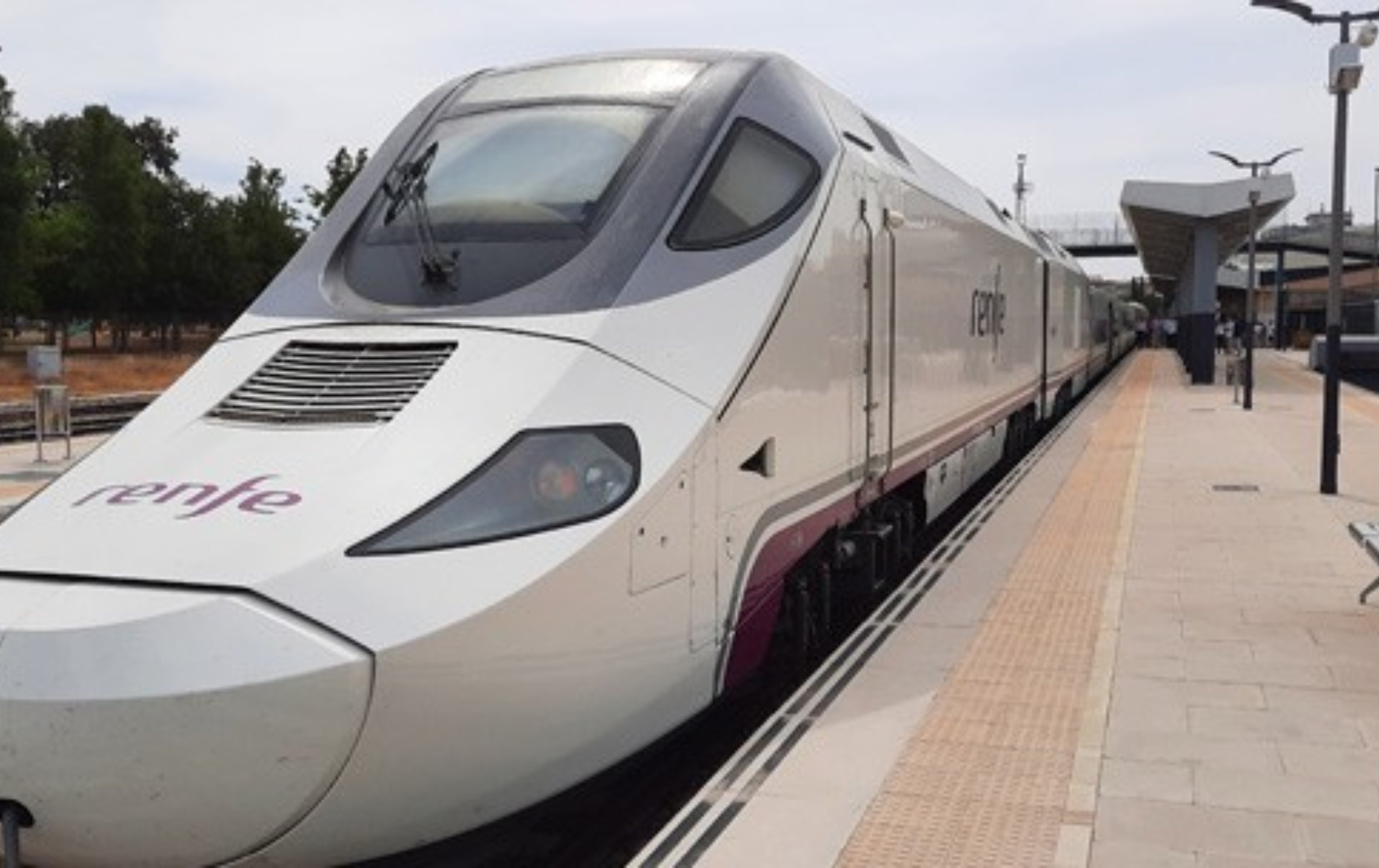 La estación de Badajoz, desde donde ni siquiera salió el Alvia con destino a Madrid
