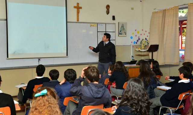 El Gobierno, contra la asignatura de Religión El Gobierno, contra la asignatura de Religión