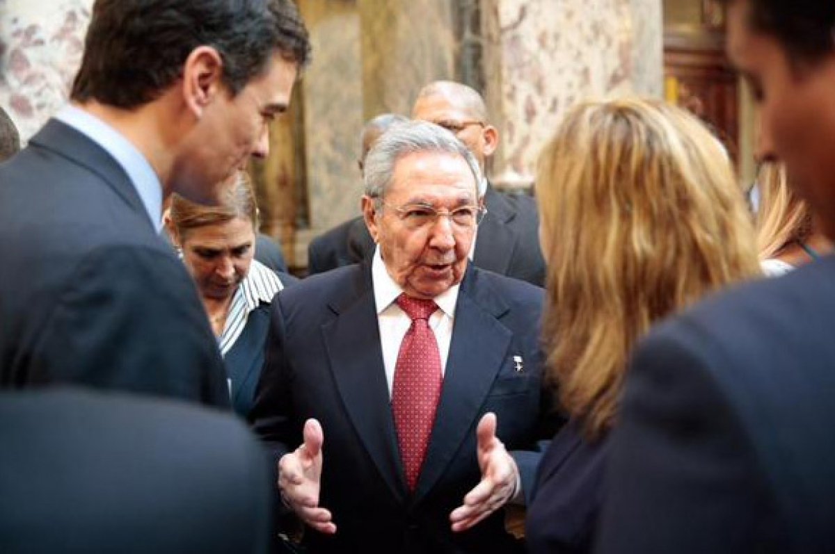 Sánchez y la dictadura castristra