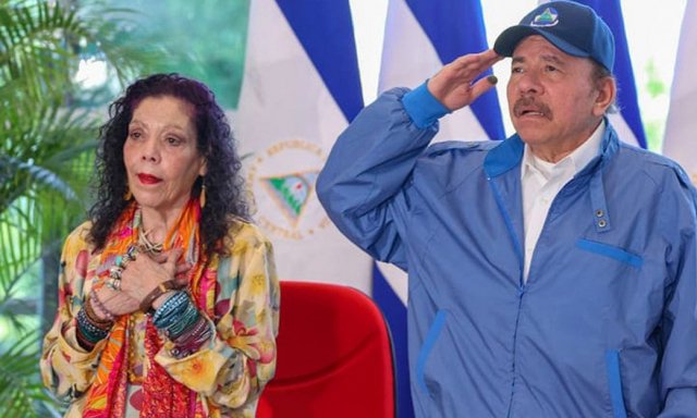Los dictadores nicaragüenses Daniel Ortega y su esposa, Rosario Murillo Los dictadores nicaragüenses Daniel Ortega y su esposa, Rosario Murillo